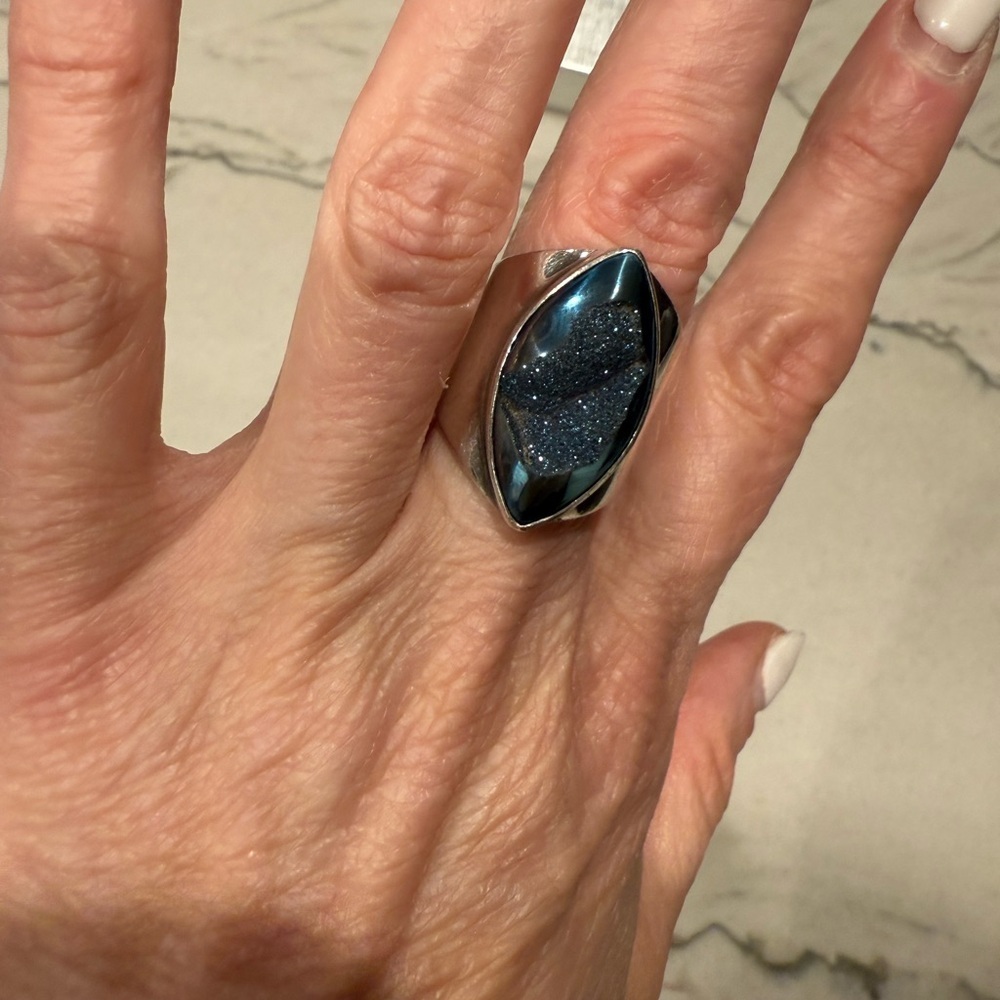 Sterling Silver and Druze Ring Signed by Artist - Picture 14 of 16